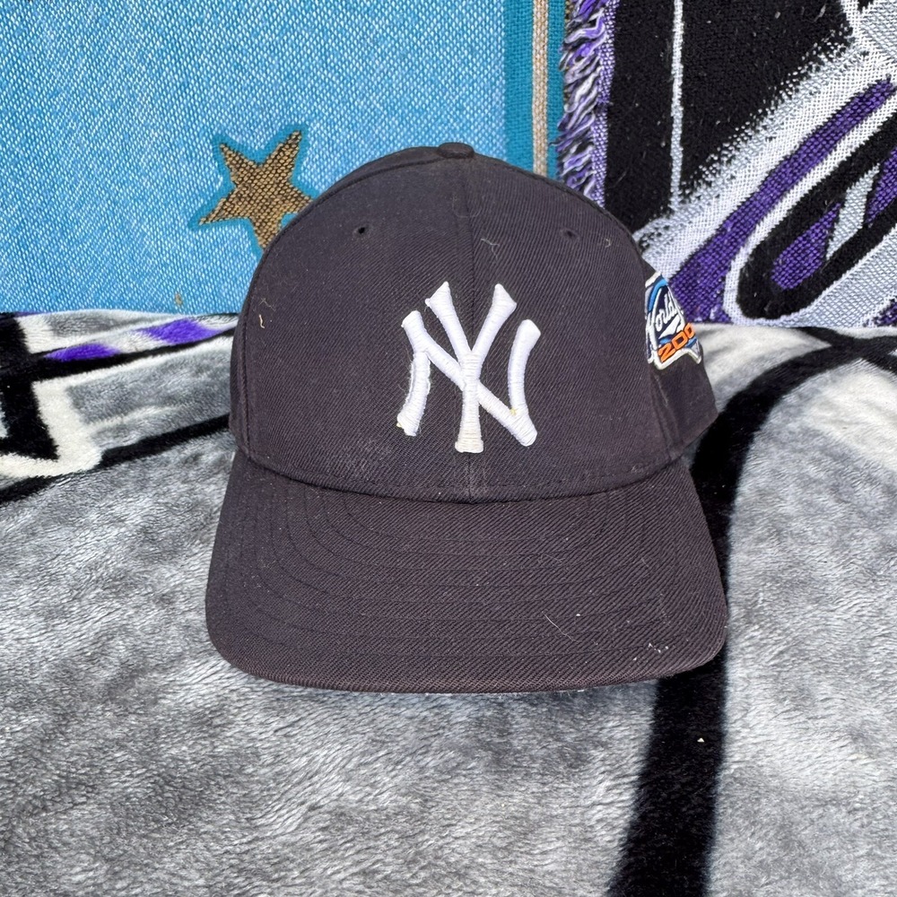 Size 7 1/4 New York Yankees Hat Diamond Collection Fitted Wool World Series 2000